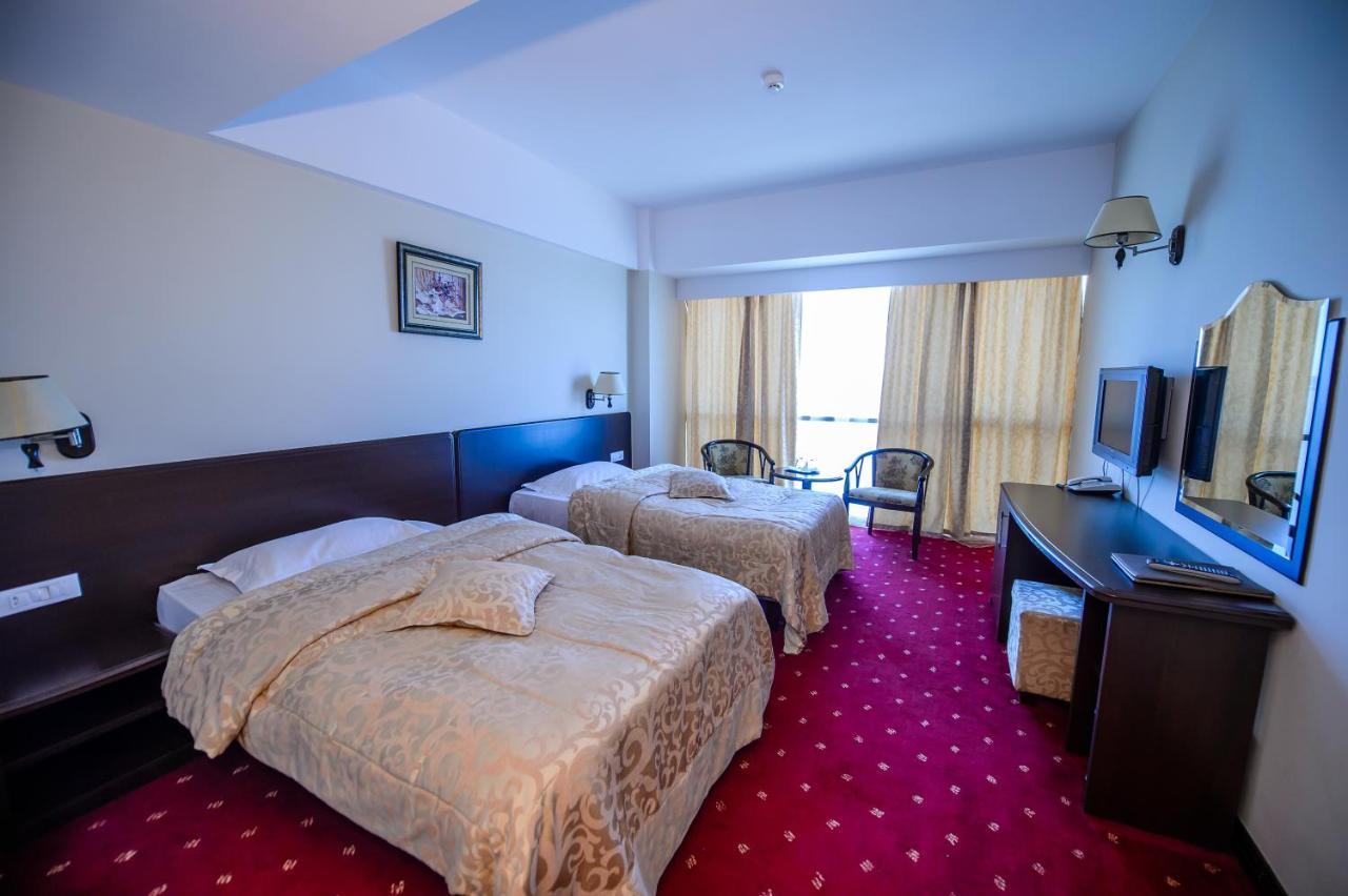 Hotel Esplanada トゥルチャ エクステリア 写真