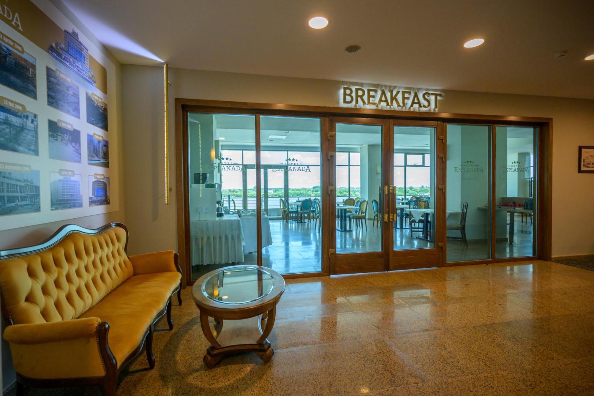 Hotel Esplanada トゥルチャ エクステリア 写真