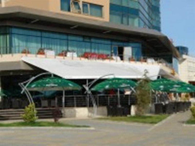 Hotel Esplanada トゥルチャ エクステリア 写真